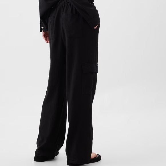 NWT! GAP Black Linen-Blend Wide-Leg Cargo Pull-On Pants - Multiple Sizes 🔹 - Picture 3 of 8